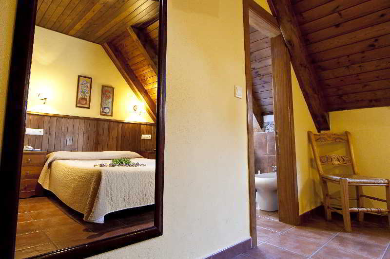Nubahotel Vielha Exterior foto