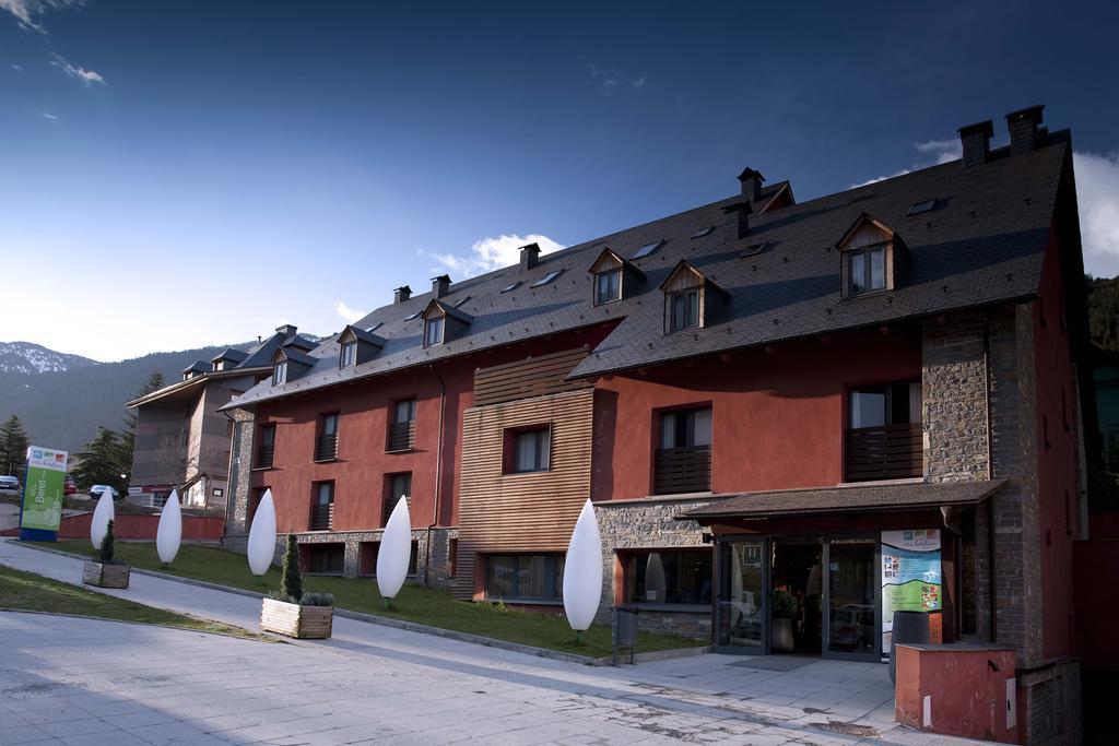 Nubahotel Vielha Exterior foto